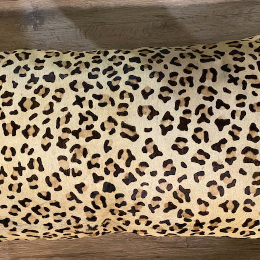 Pottery Barn 14x24 Lumbar Leopard pillow